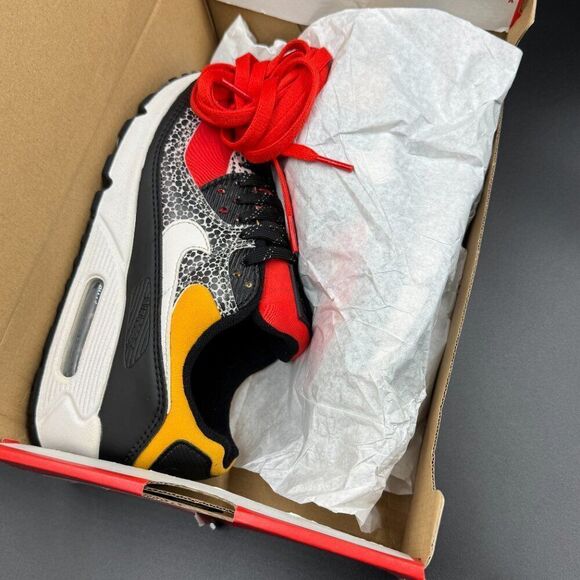 Nike Shoes - Wmns Nike Air Max 90 SE 'Safari'